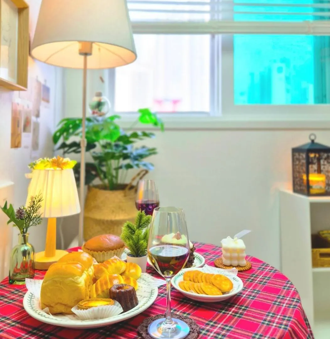 Tori House Apartment Seoul